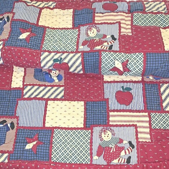 Vintage RAGGEDY ANN & ANDY Handmade Patchwork Baby Quilt Crib Blanket 30” x  30” - Picture 7 of 10